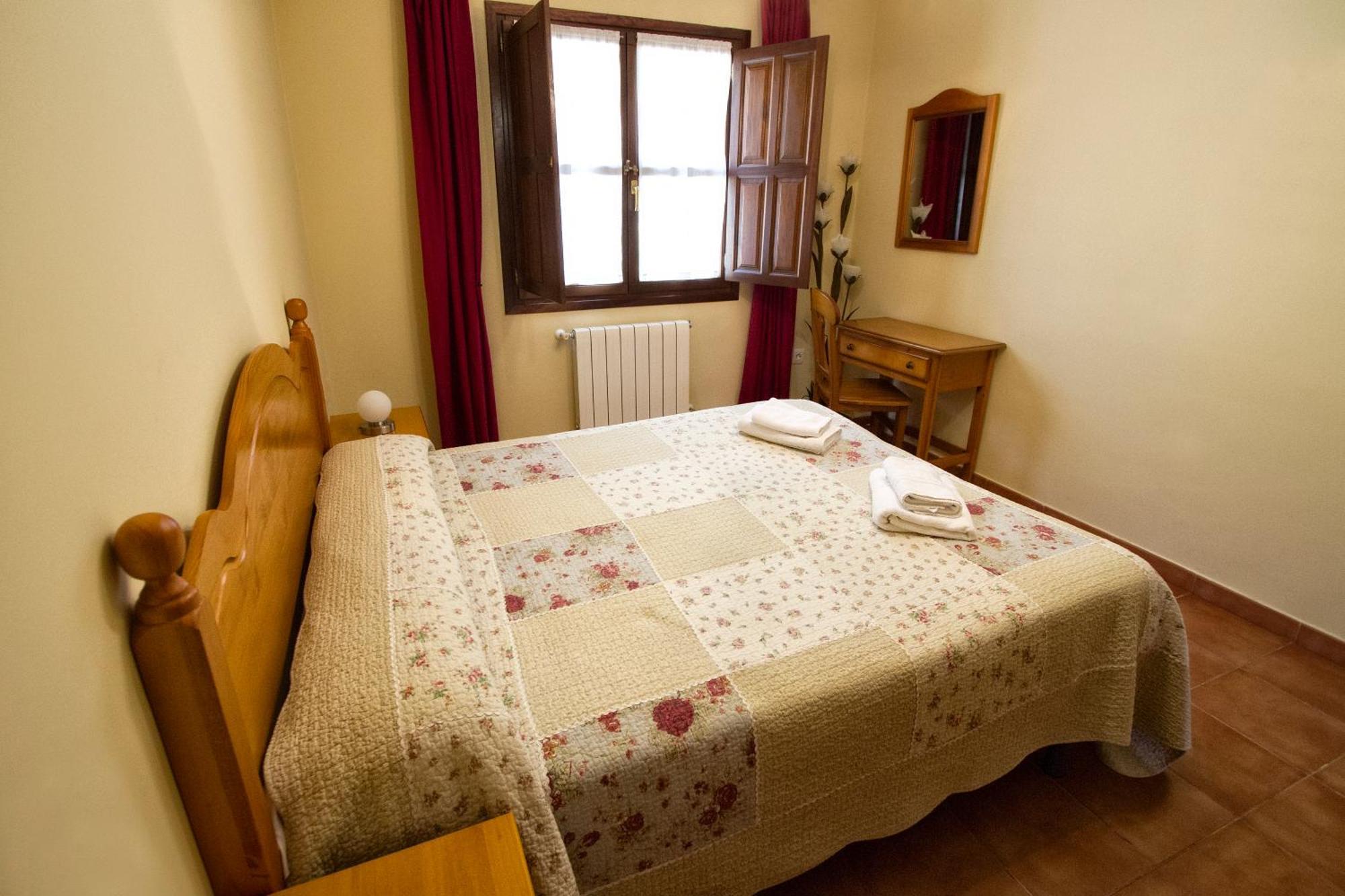 Apartamentos Camin De Pelayo Las Rozas Номер фото