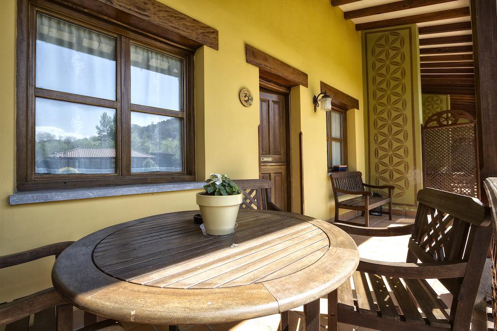 Apartamentos Camin De Pelayo Las Rozas Екстер'єр фото